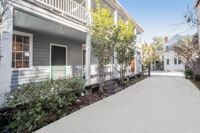 45 Ashe St, Charleston, SC 29403