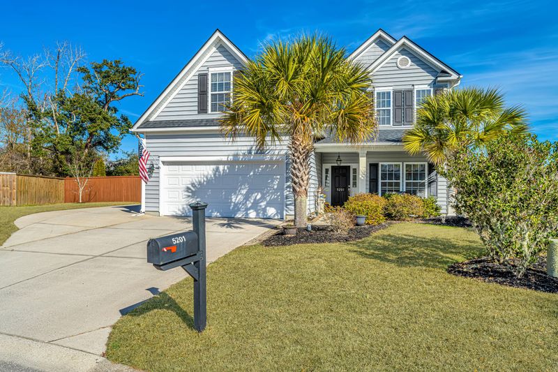 5201 Mulholland Dr, Summerville, SC 29485