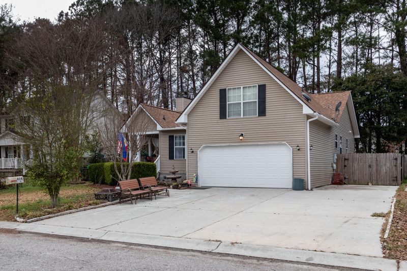 404 Drayton Ct, Summerville, SC 29486