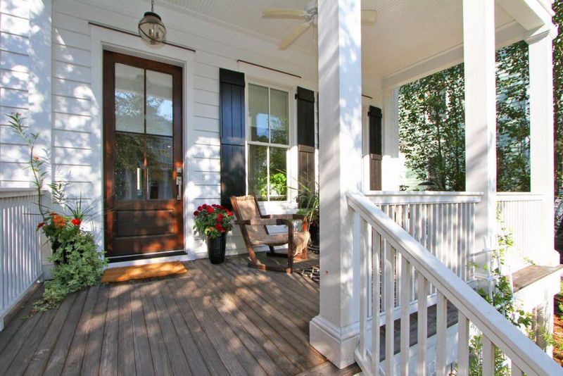301 N Shelmore Blvd, Mount Pleasant, SC 29464