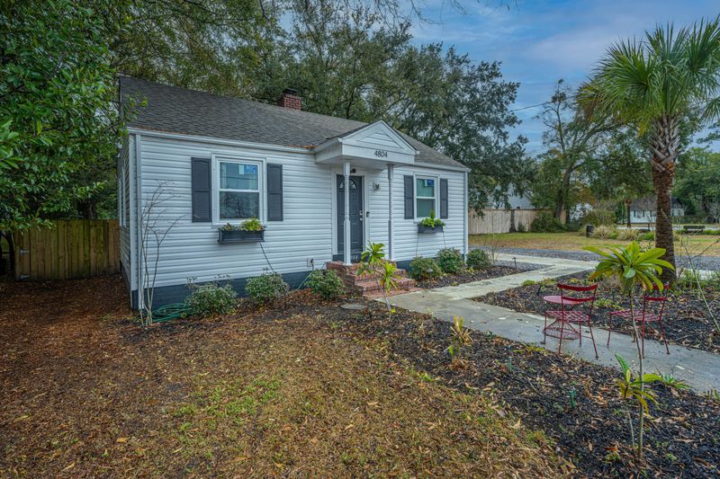 4804 Mixson Ave, North Charleston, SC 29405