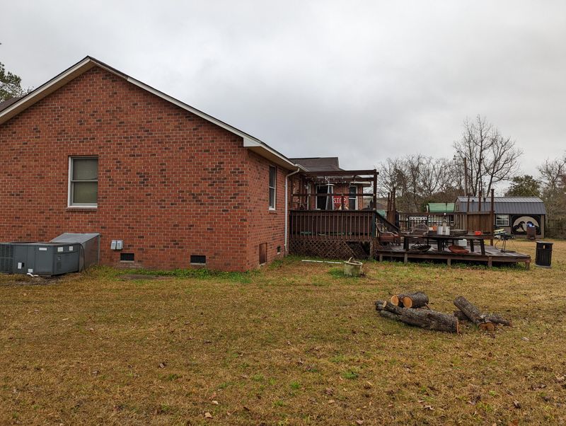 136 Ravenell St, Moncks Corner, SC 29461