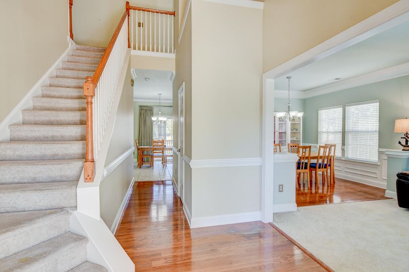 5211 Mulholland Dr, Summerville, SC 29485