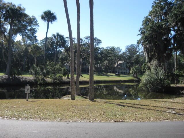 543 Oristo Ridge Rd, Edisto Beach, SC 29438