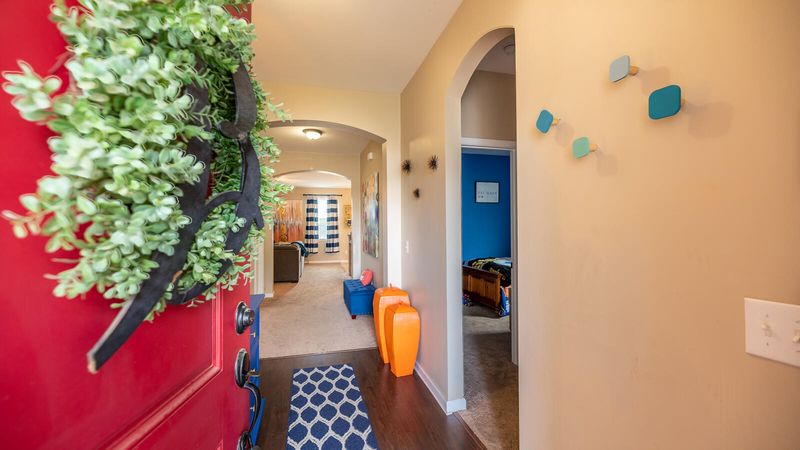 7737 Desoto Dr, North Charleston, SC 29420