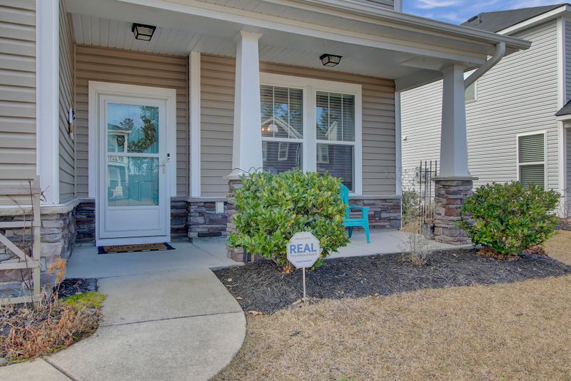 369 Beachgrass Ln, Summerville, SC 29486