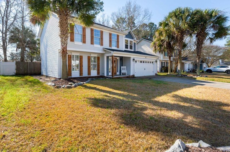 141 Danzid Dr, Summerville, SC 29483