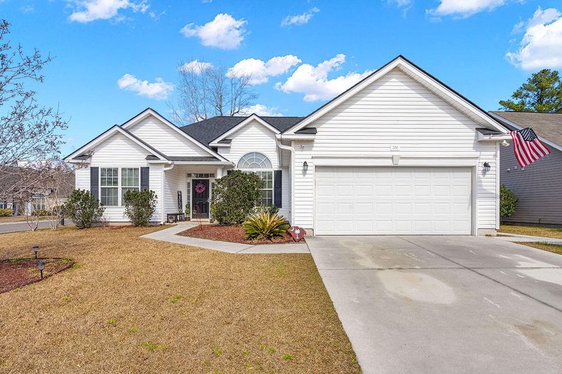 200 Old Market Ct, Moncks Corner, SC 29461