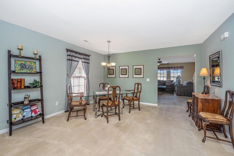 346 Deep River Rd, Summerville, SC 29486