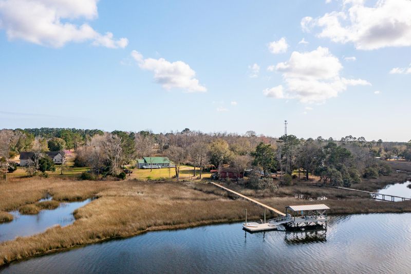 4492 Rose Dr, Ravenel, SC 29470