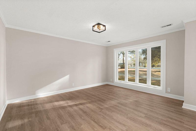 1959 S Live Oak Dr, Moncks Corner, SC 29461