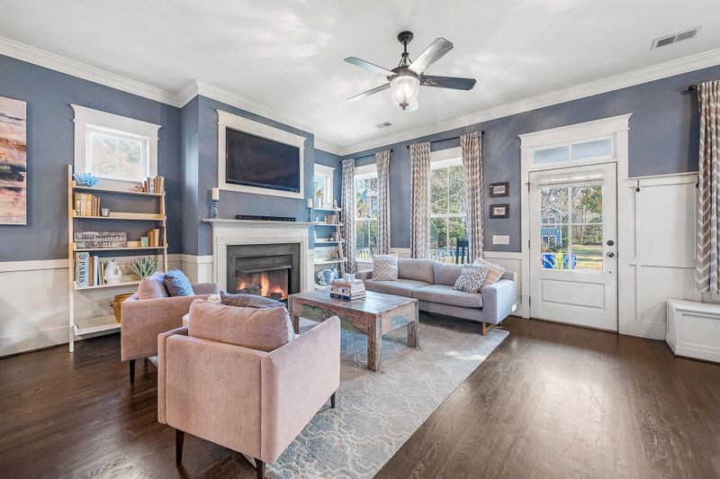 1381 Woodlock Rd, Mount Pleasant, SC 29464