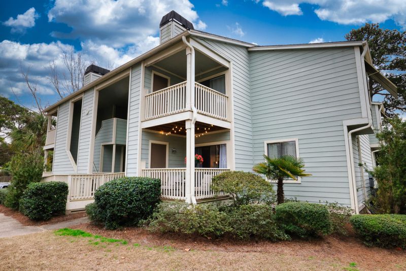 1481 Center St #1702, Mount Pleasant, SC 29464