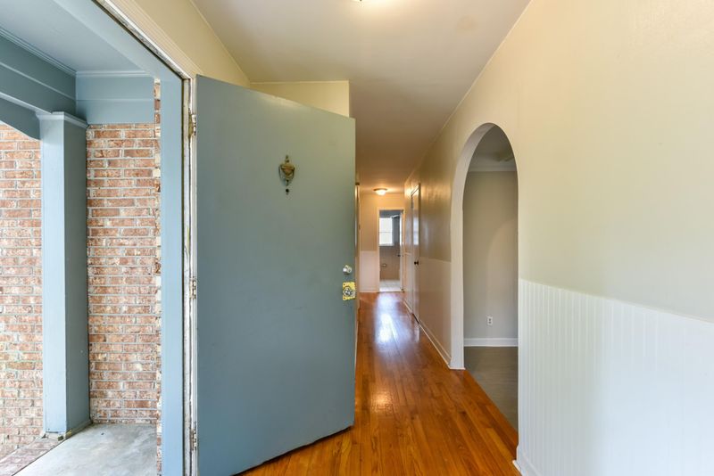 763 Sterling Dr, Charleston, SC 29412