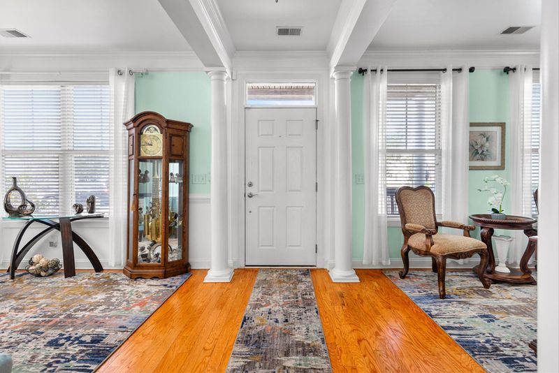 109 Scrapbook Ln, Summerville, SC 29483