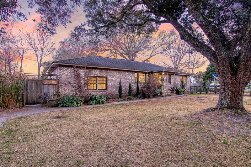 1845 Cornish Ave, Charleston, SC 29412