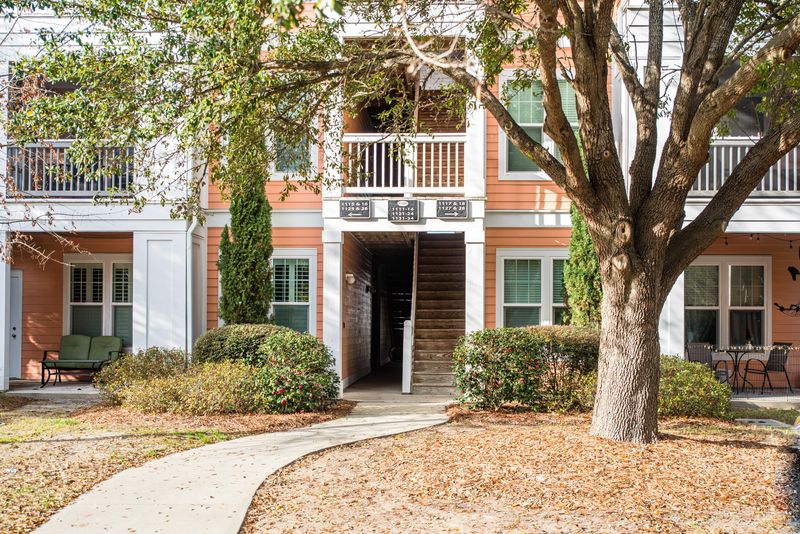 1131 Rosewood Ln, Mount Pleasant, SC 29464