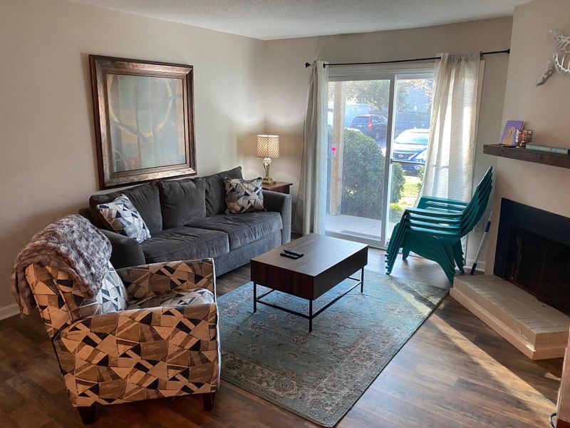 1402 Camp Rd #8a, Charleston, SC 29412