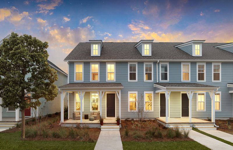 587 Blueway Ave, Summerville, SC 29486