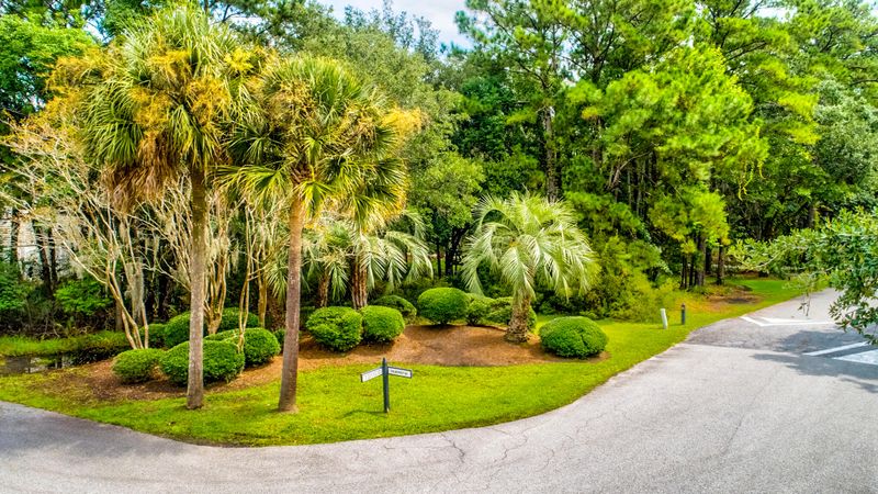 1598 Palmcrest Dr, Johns Island, SC 29455