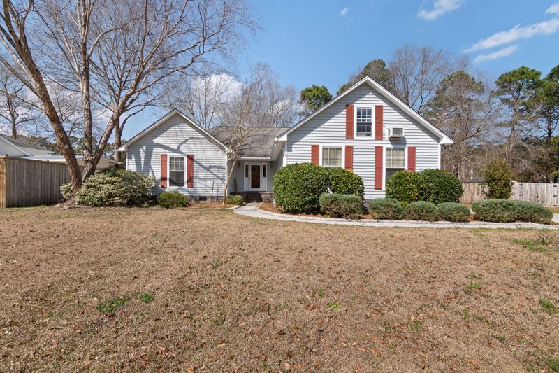209 Trestlewood Dr, Summerville, SC 29486