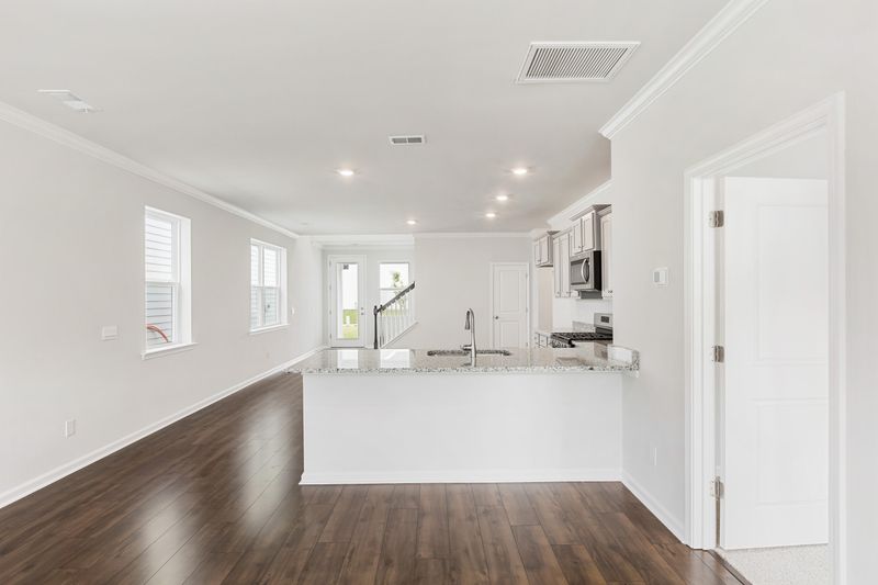 456 Oak View Way, Summerville, SC 29483