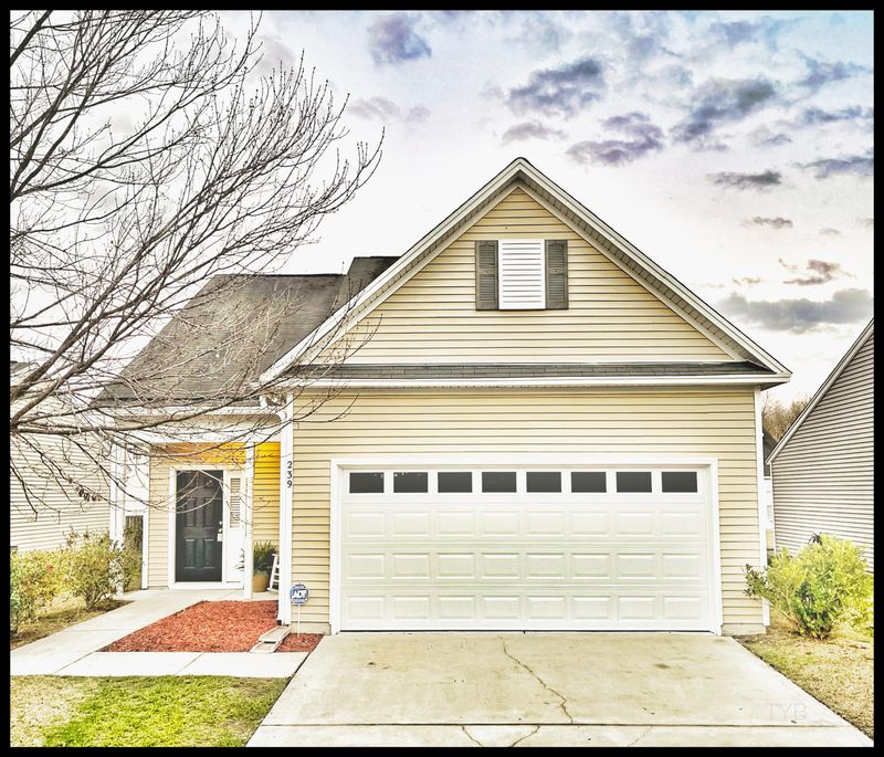239 Island Green Rd, Goose Creek, SC 29445