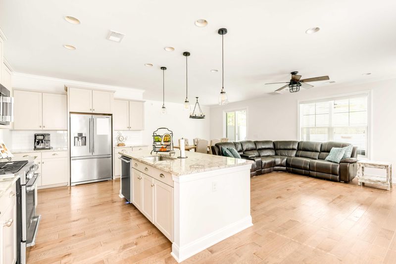 1658 Mermentau St, Mount Pleasant, SC 29466