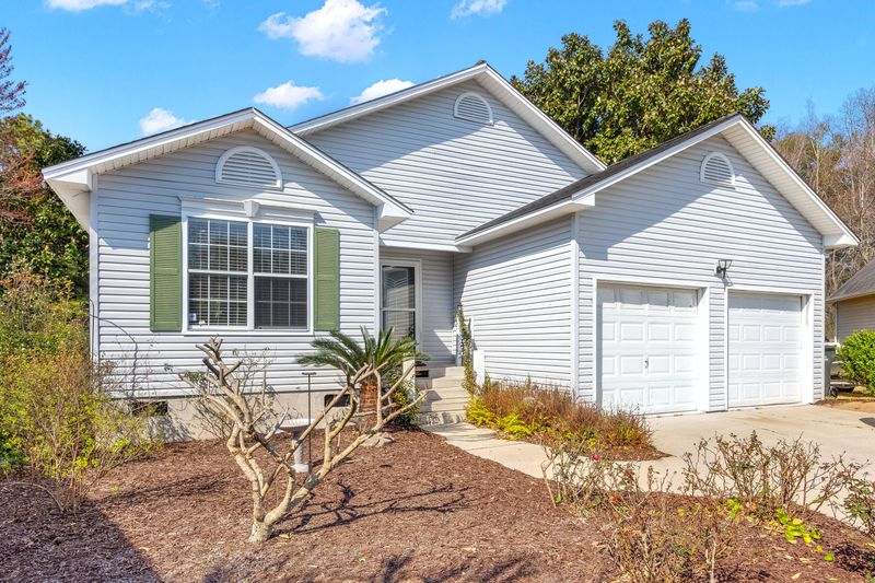 1086 Old Battery Cir, Charleston, SC 29412