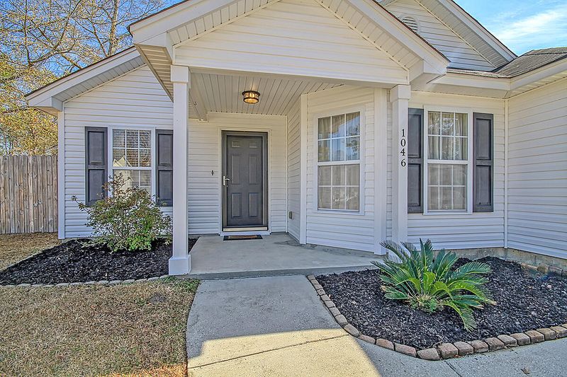 1046 Steelechase Ln, Hanahan, SC 29410