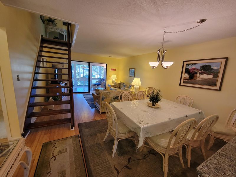 842 Club Cottage Rd, Edisto Island, SC 29438