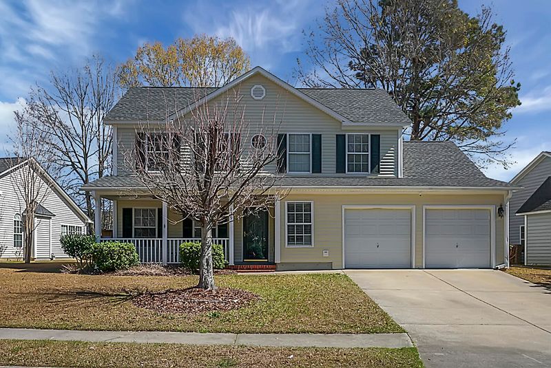 109 Guildford Dr, Goose Creek, SC 29445