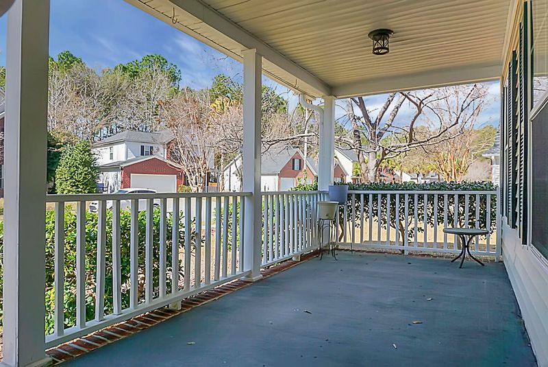 109 Guildford Dr, Goose Creek, SC 29445