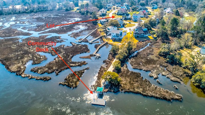 4264 Jacobs Point Blvd, Ravenel, SC 29470