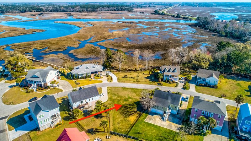 4264 Jacobs Point Blvd, Ravenel, SC 29470