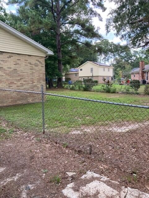 7620 Hillandale Rd, North Charleston, SC 29420