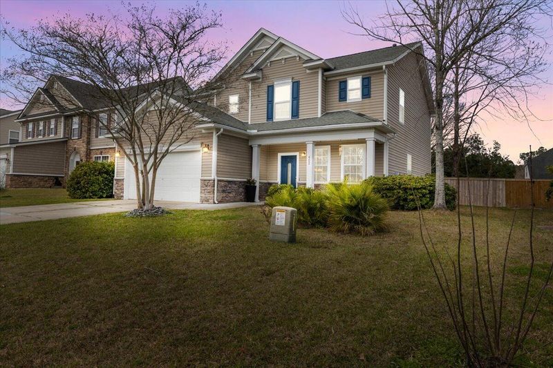 402 Glenmore Dr, Moncks Corner, SC 29461