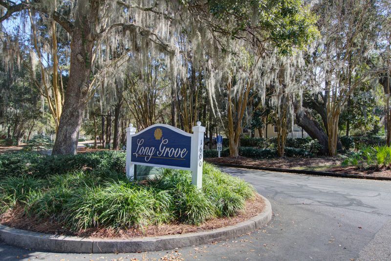 1600 Long Grove Dr #323, Mount Pleasant, SC 29464