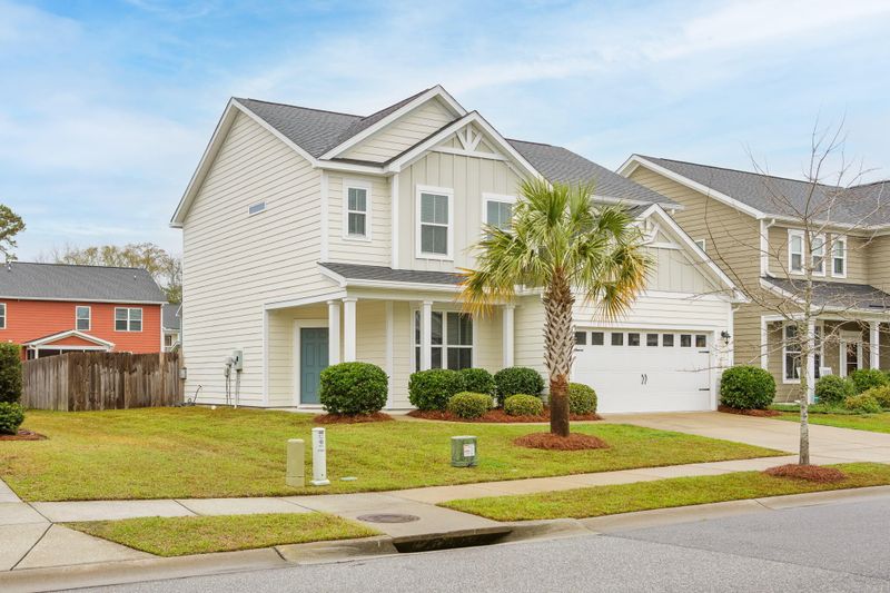 517 Mcenery Al, Charleston, SC 29412