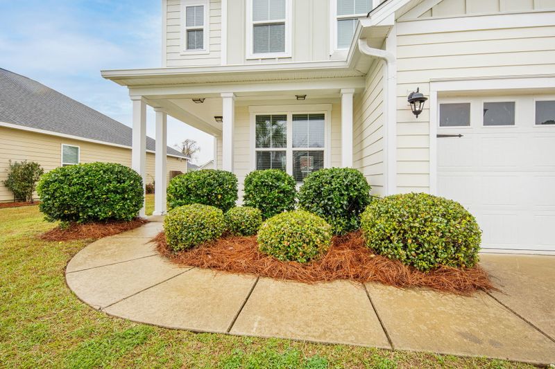 517 Mcenery Al, Charleston, SC 29412