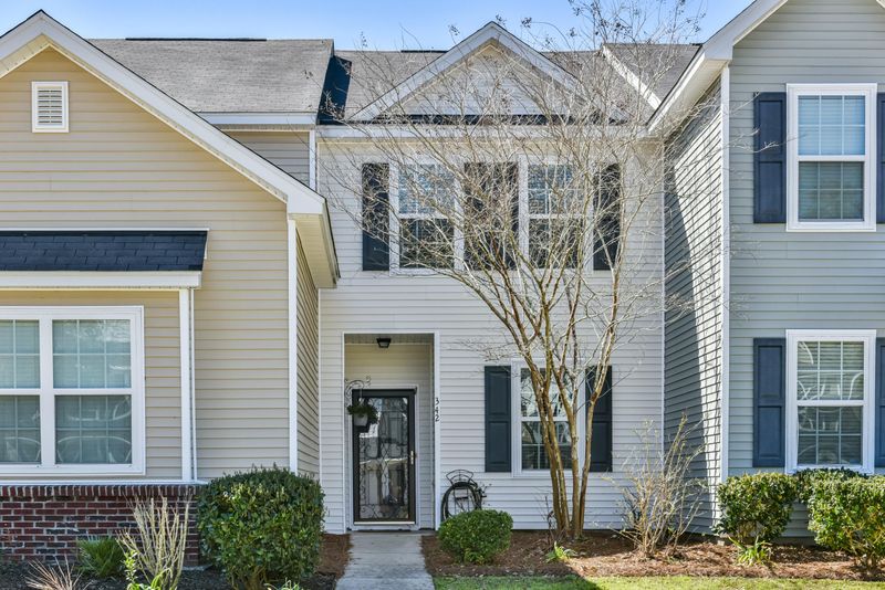 342 Flyway Rd, Goose Creek, SC 29445