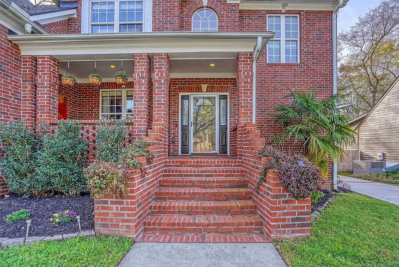 199 White Church Ln, Summerville, SC 29485