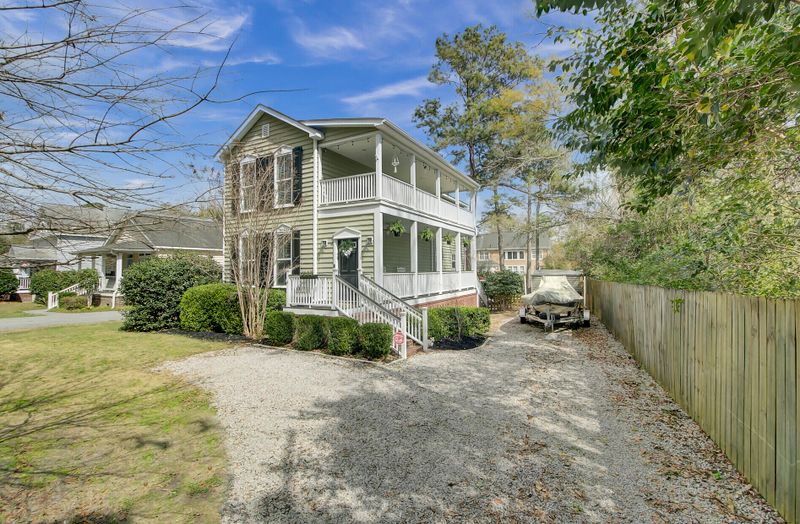 111 Candlelite Pa, Summerville, SC 29483