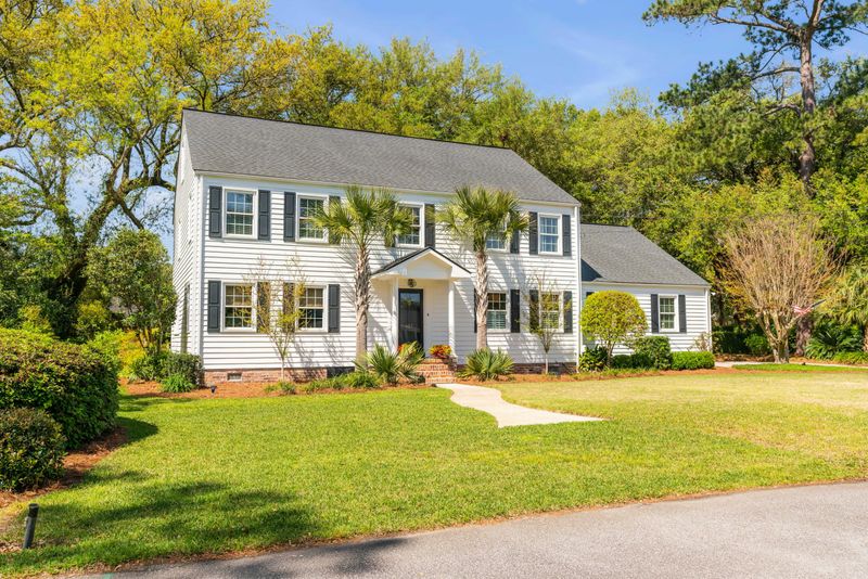 427 Oakmont Ln, Charleston, SC 29412