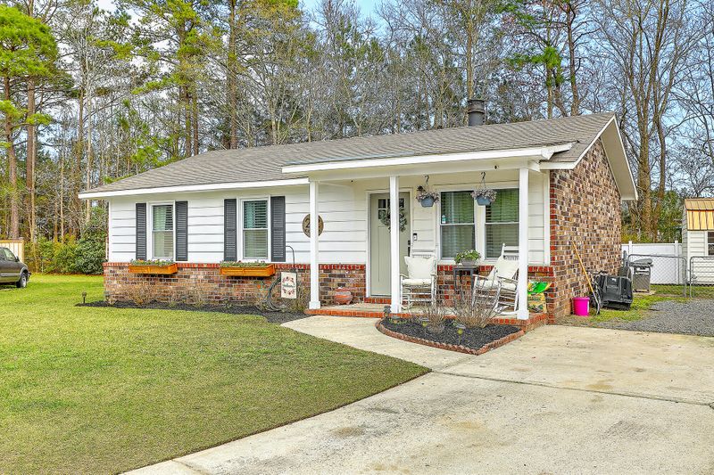 212 Kiawah Cir, Summerville, SC 29483