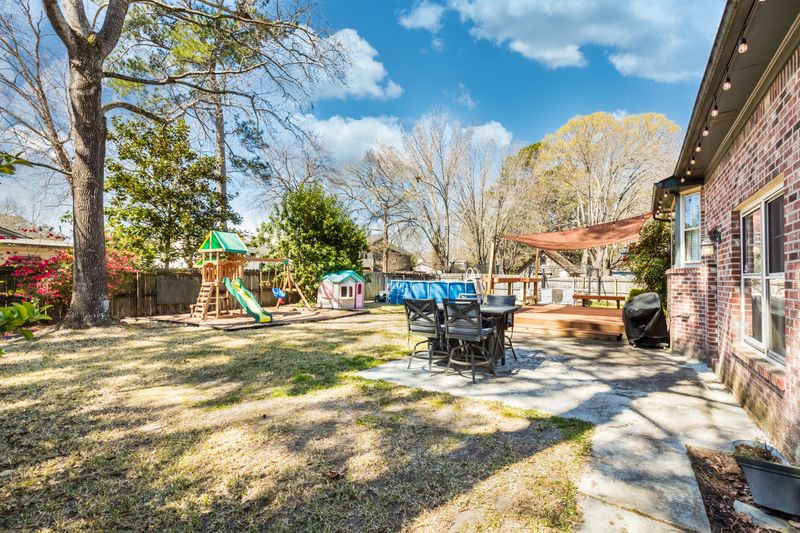 8065 Eberly Ave, North Charleston, SC 29420