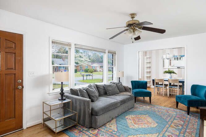 1421 Downing St, Charleston, SC 29407