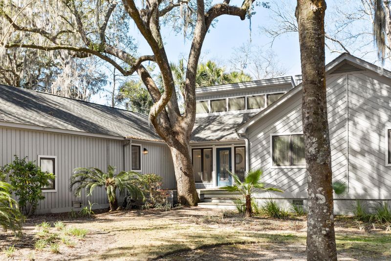 2901 Capn Sams Rd, Seabrook Island, SC 29455