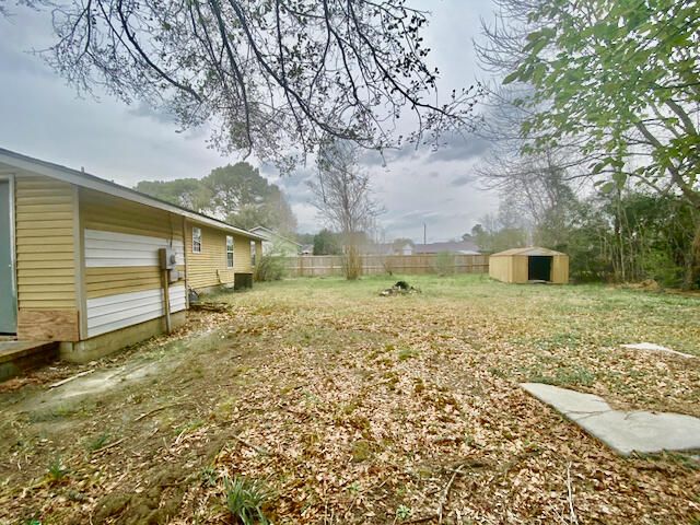 102 Lacey Ct, Moncks Corner, SC 29461