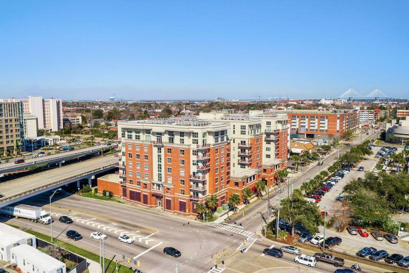 150 Bee St #407, Charleston, SC 29401